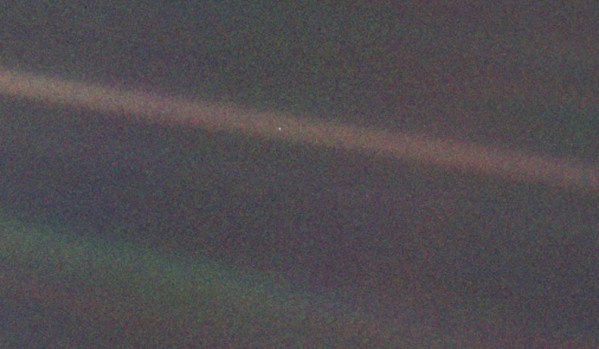 Earth-from-Voyager-1